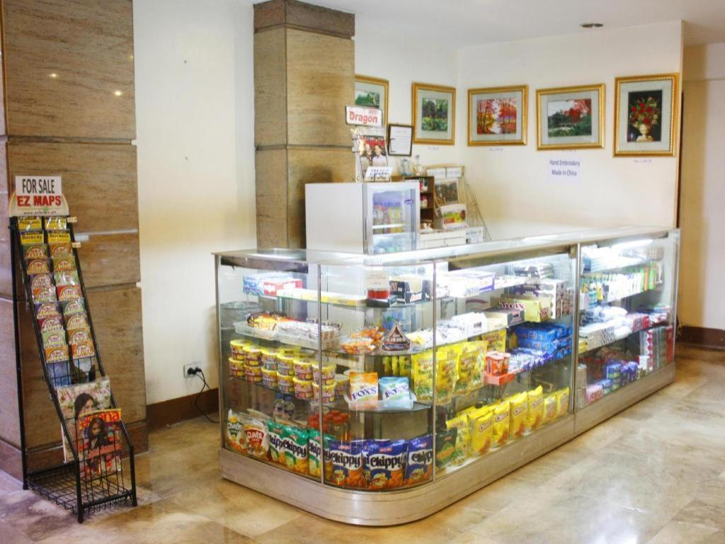 Hotel Aloha Roxas Boulevard *